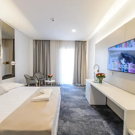 Hotell Mirage 4*