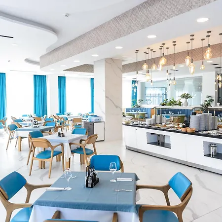 Mirage Hotell 4*